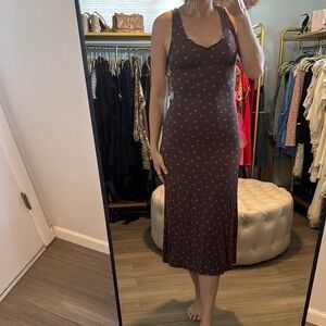 Brown Sleeveless Midi Dress